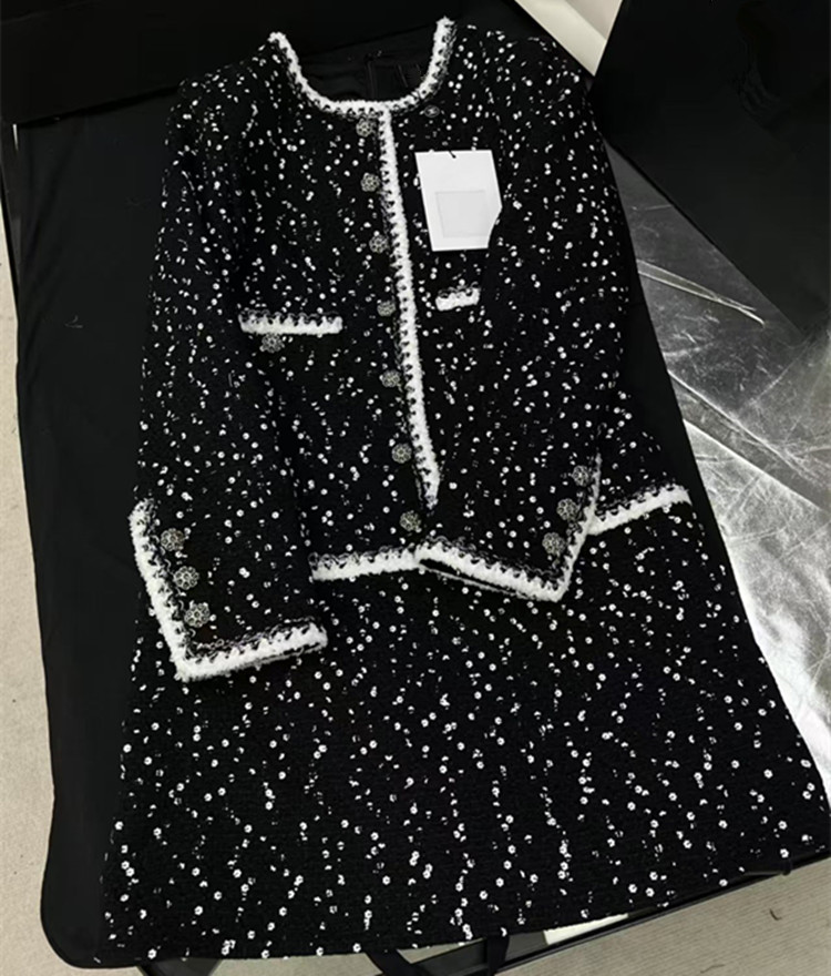 Women'S Fashion Long Coat - カスタマイズ可能なヨーロッパ女性ファッション2026春新作 長袖シングルボタンブラックシークインツイードコート