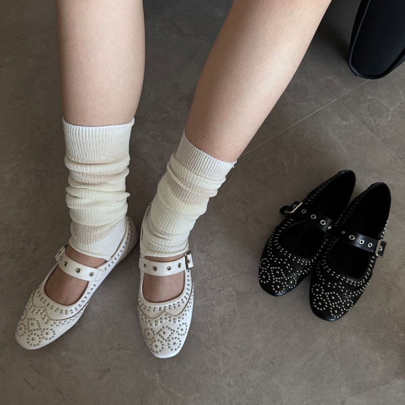 レトロリベットバックルデザインフラットシューズ レディース  - Women'S Fashion Brands のレビューと価格