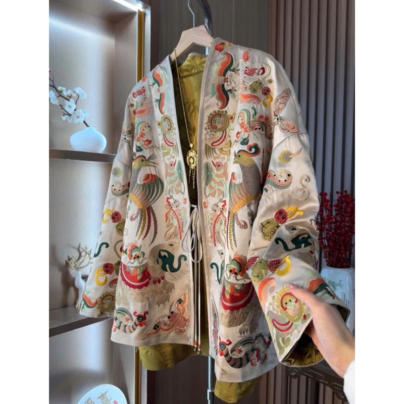 新しい中国風の着物カーディガンジャケット女性衣装高級絶妙な刺 - Women Fashion Jackets のレビューと価格