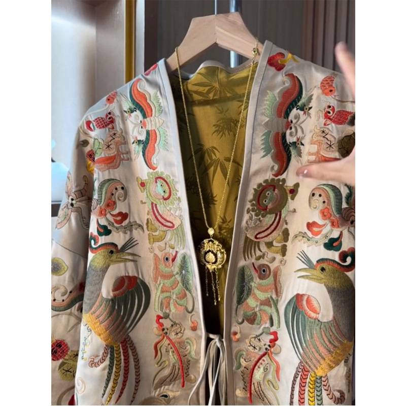 新しい中国風の着物カーディガンジャケット女性衣装高級絶妙な刺 - Women Fashion Jackets のレビューと価格